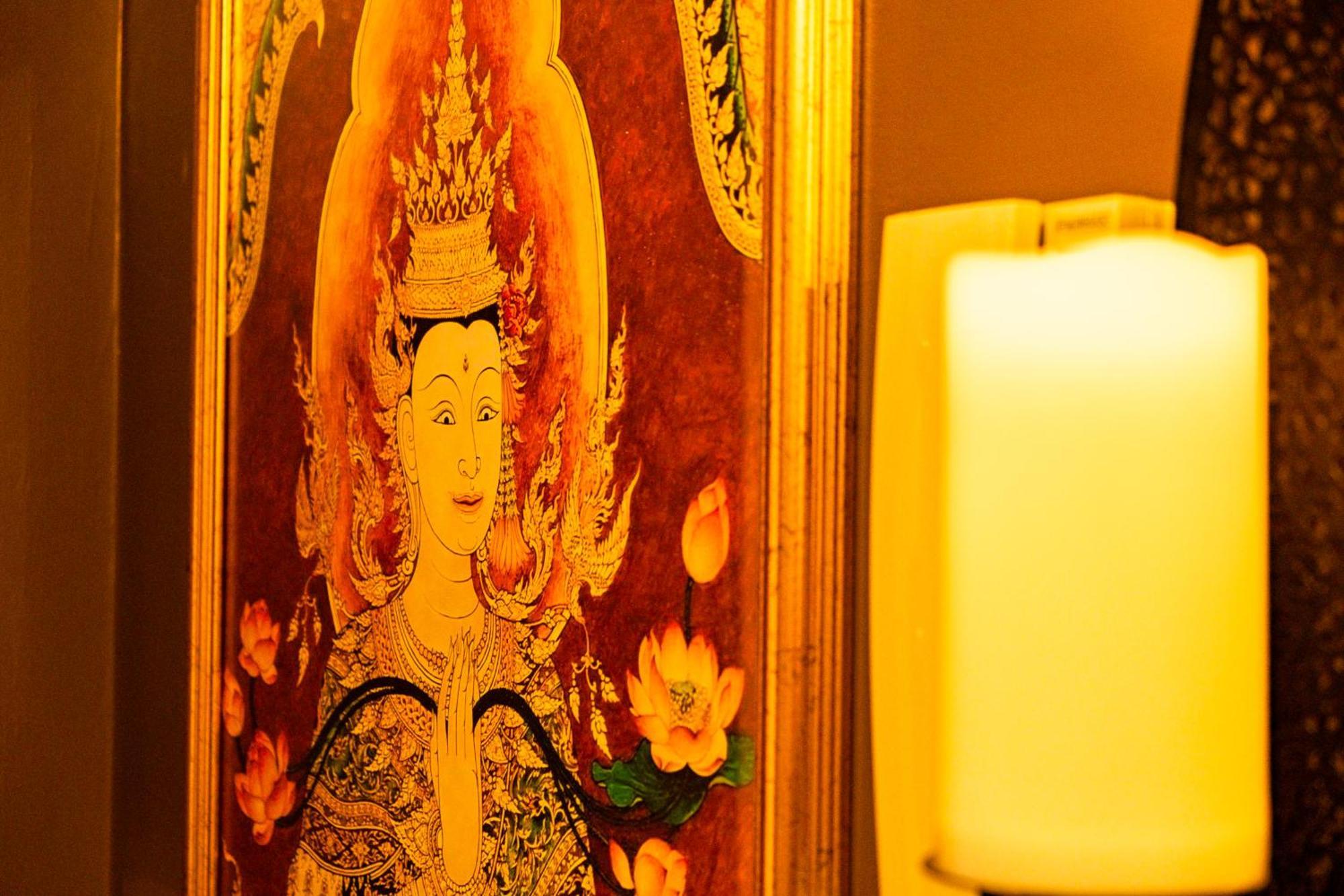 Thai 28 Nights With Pool Table And Freepark Birmingham