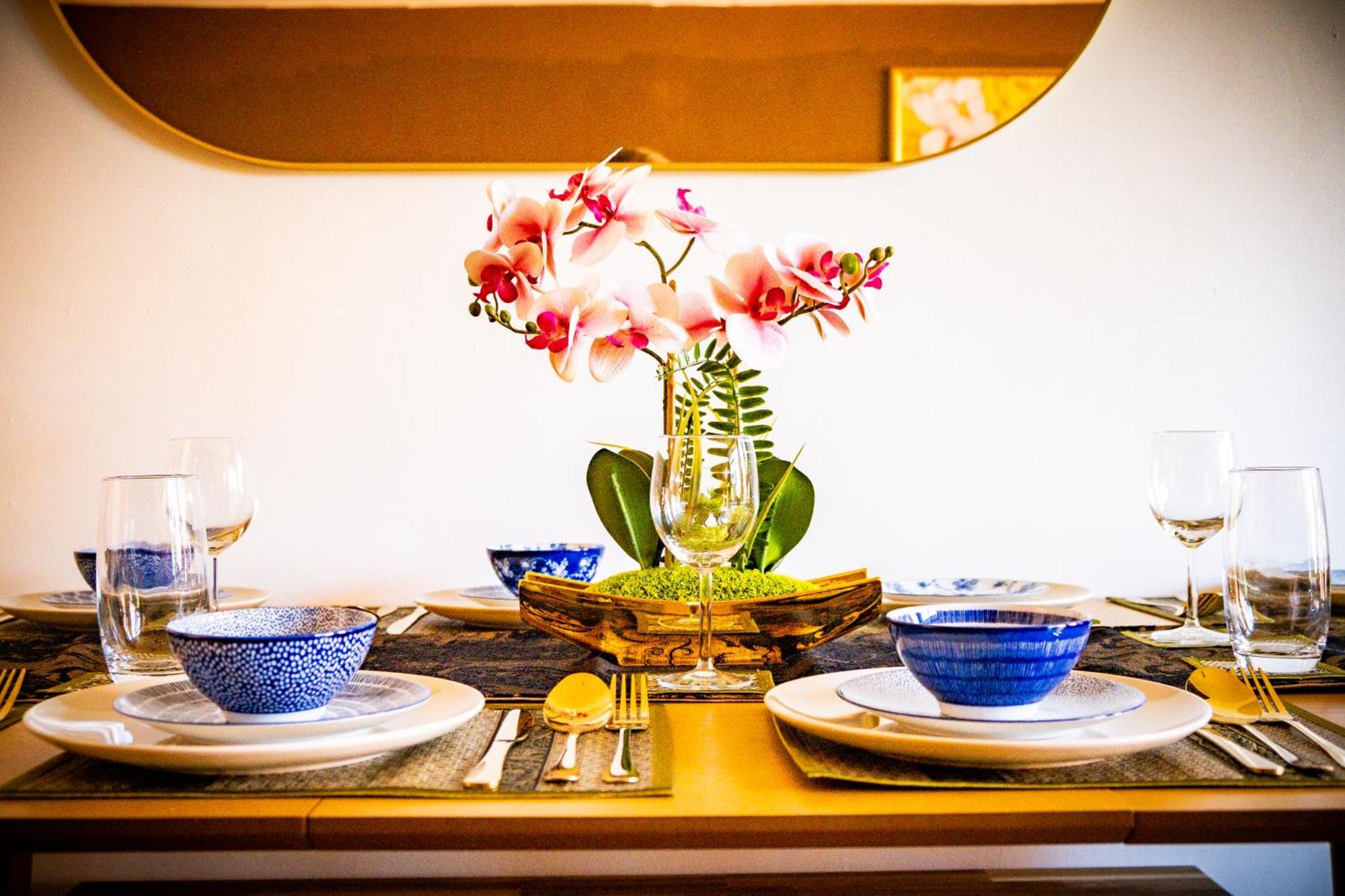 Thai 28 Nights With Pool Table And Freepark