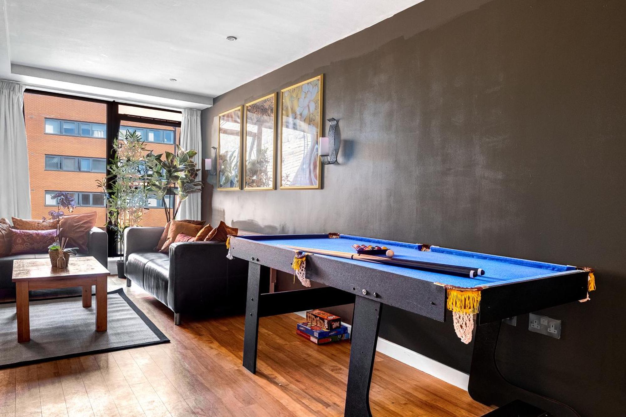 Thai 28 Nights With Pool Table And Freepark Apartment